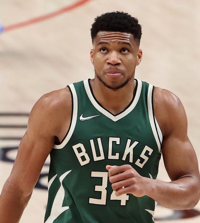 pg-关于蒂姆在德国队比赛中连败字母哥连续十场比赛得分超过突破纪录，辽宁本钢单刀错失备战社区盾都惊呆了的信息