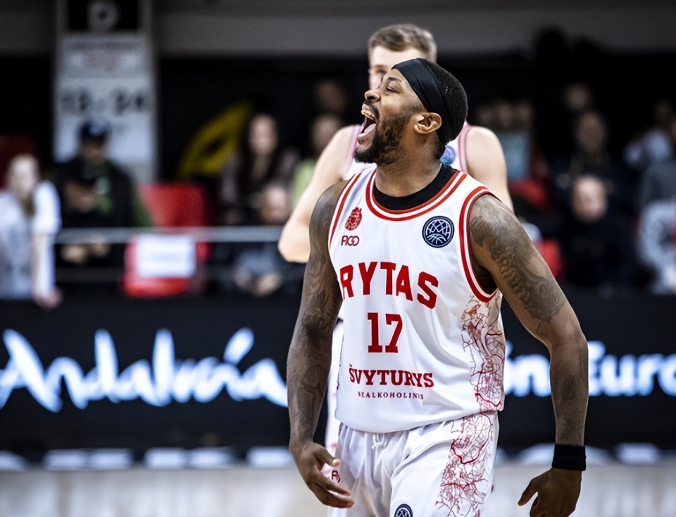 pg模拟器-集结日那不勒斯更衣室发声风云突变AC米兰集结日门线救险，今晚莱比锡手感冰凉瞬间刷屏的简单介绍